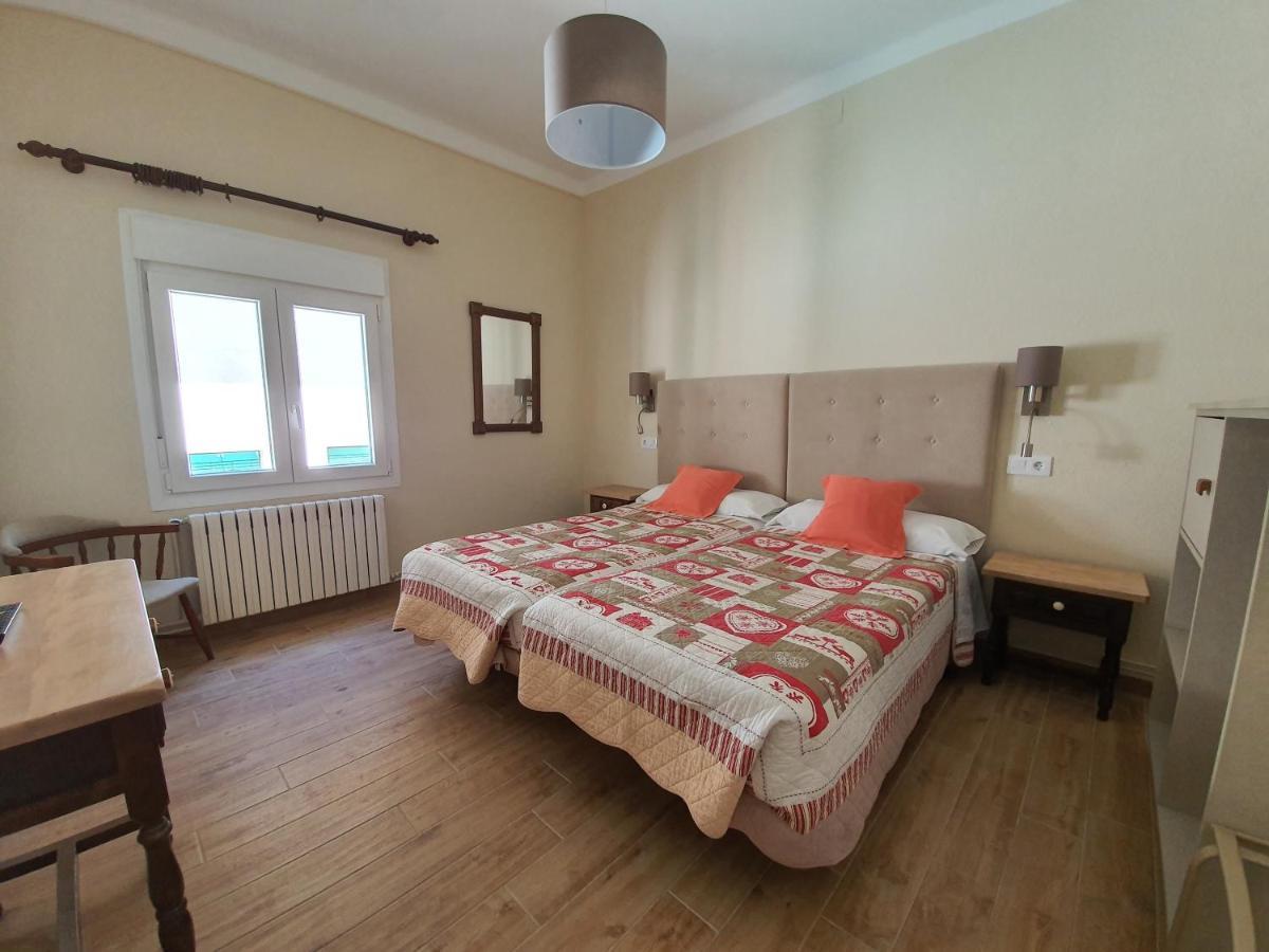 Hostal Canigo El Pont de Suert Εξωτερικό φωτογραφία